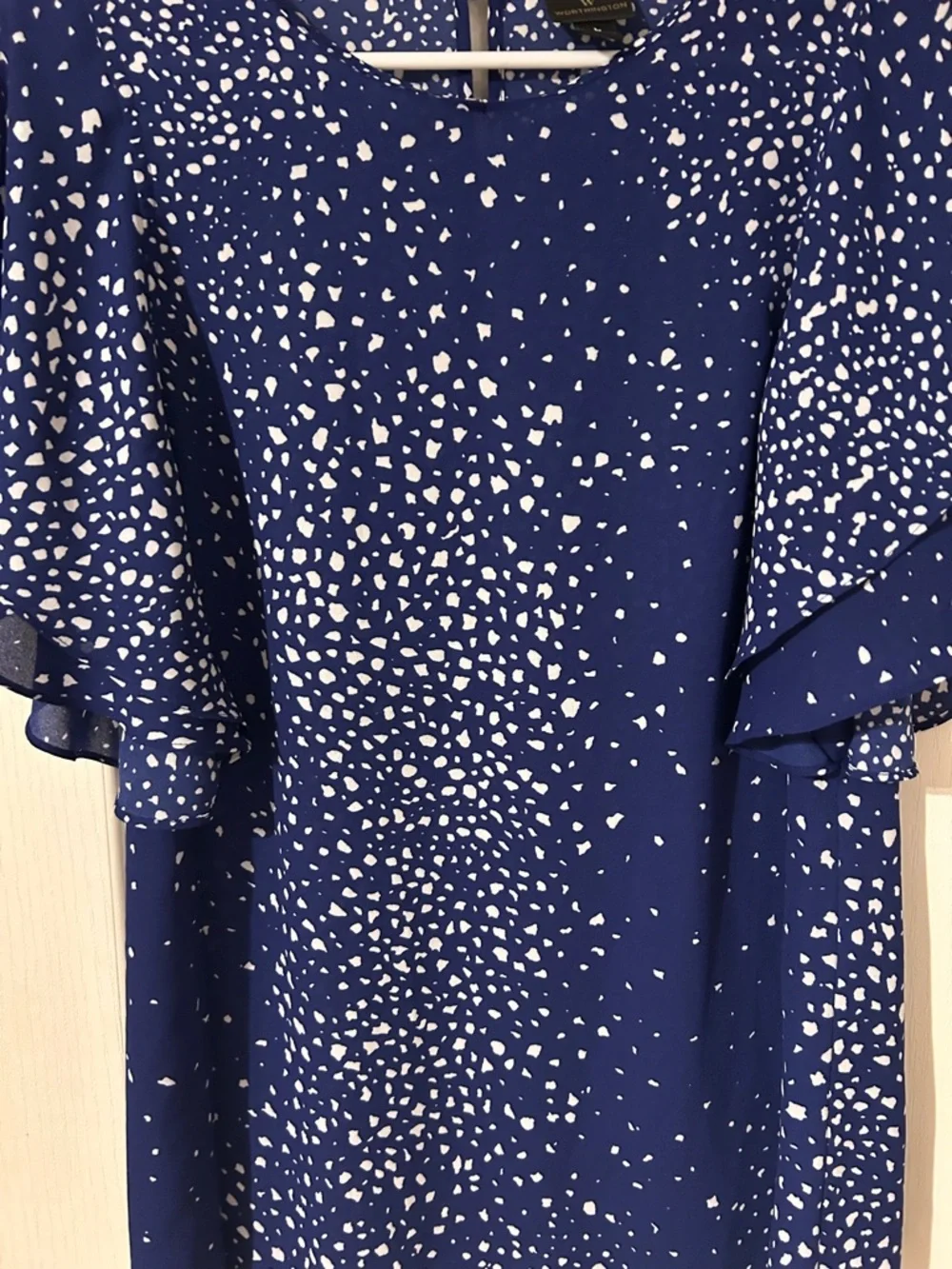 Worthington Blue Speckled Flutter Sleeve Blouse Size Large Lightweight Flowy Top - Picture 4 of 8